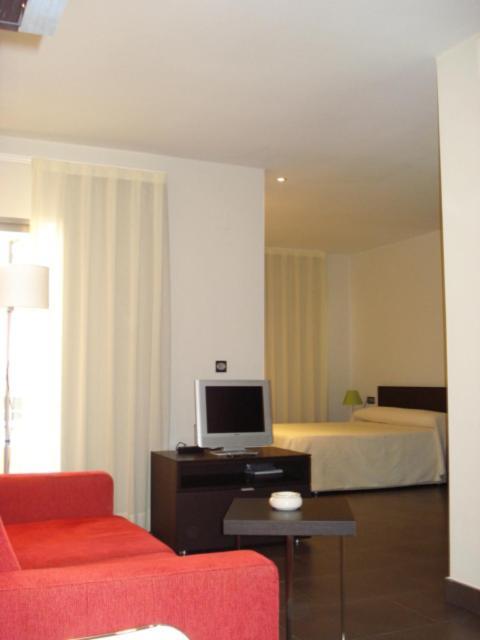 Archybal Apartamentos Turisticos Y Suites أرشينا المظهر الخارجي الصورة