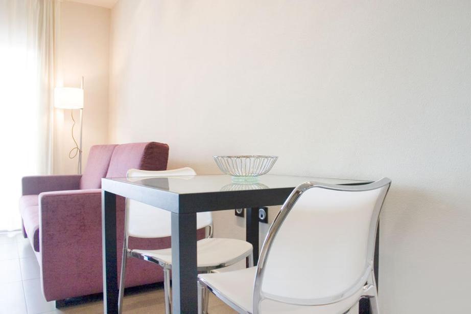 Archybal Apartamentos Turisticos Y Suites أرشينا المظهر الخارجي الصورة